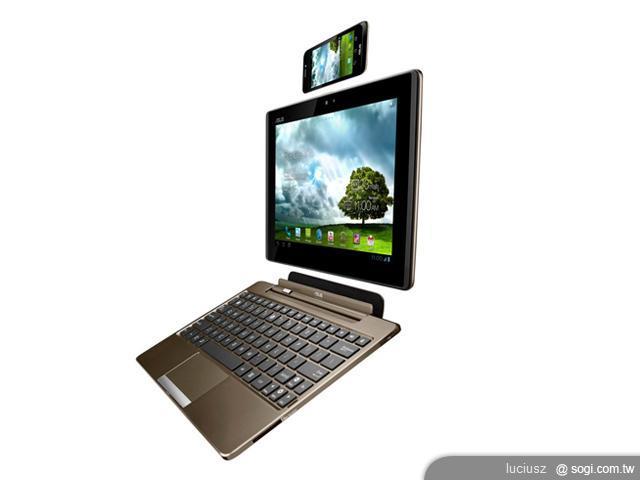 華碩PadFone發表 Infinity系列平板齊現身【MWC 2012】 華碩PadFone發表 Infinity系列平板齊現身【MWC 2012】