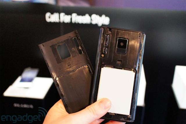 松下Eluga Power現身 搭5吋螢幕與高通S4處理器【MWC 2012】 松下Eluga Power現身 搭5吋螢幕與高通S4處理器【MWC 2012】