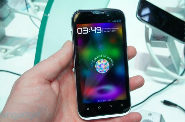 ZTE Era四核新機 支援Android 4.0與LTE【MWC 2012】