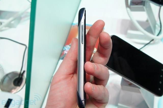 ZTE Era四核新機 支援Android 4.0與LTE【MWC 2012】