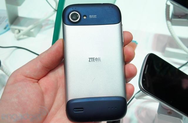 ZTE Era四核新機 支援Android 4.0與LTE【MWC 2012】
