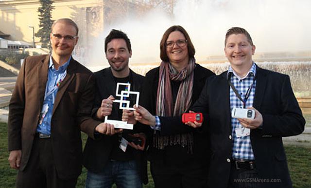 NOKIA 808 PureView獲最佳新行動設備獎項【MWC 2012】 NOKIA 808 PureView獲最佳新行動設備獎項【MWC 2012】