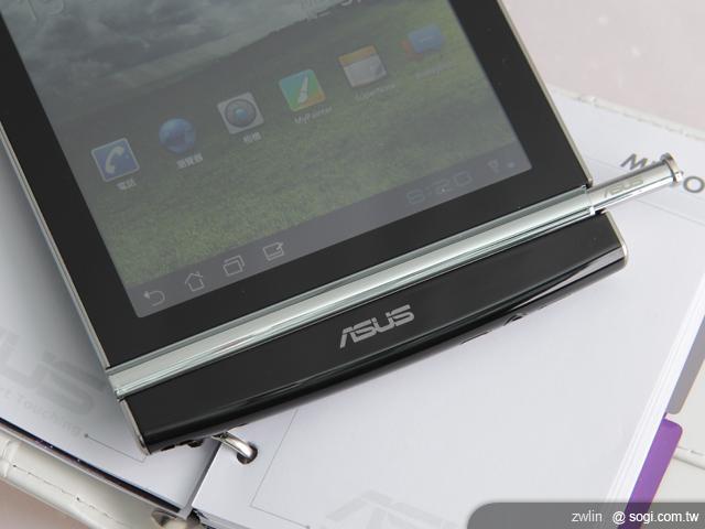 華碩Eee Pad MeMO 觸控、手寫、還能打電話
