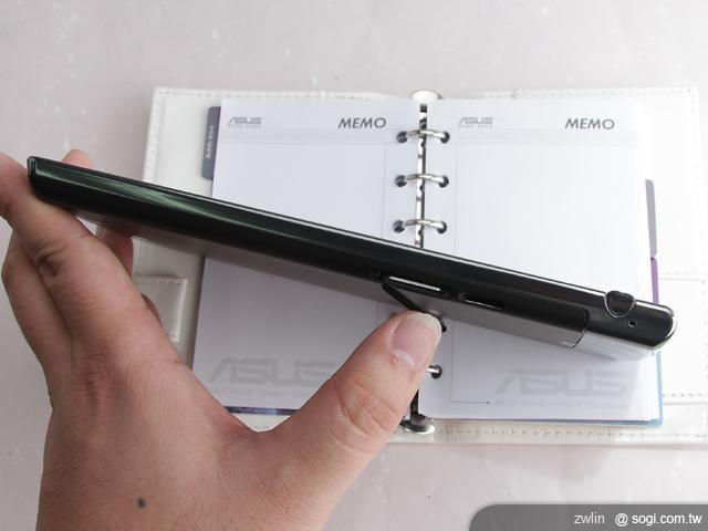華碩Eee Pad MeMO 觸控、手寫、還能打電話