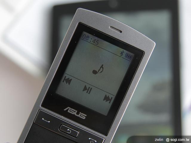 華碩Eee Pad MeMO 觸控、手寫、還能打電話