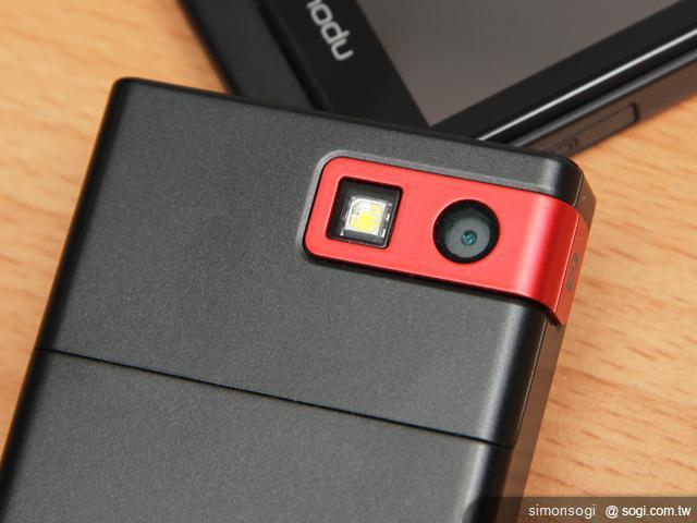 modu T迷你手機 搭配擴充模組超多變