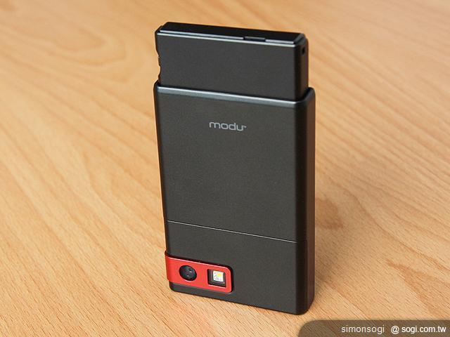 modu T迷你手機 搭配擴充模組超多變