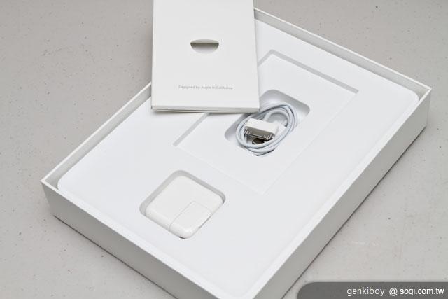 Apple The New iPad螢幕、相機、效能全面進化 Apple The New iPad螢幕、相機、效能全面進化