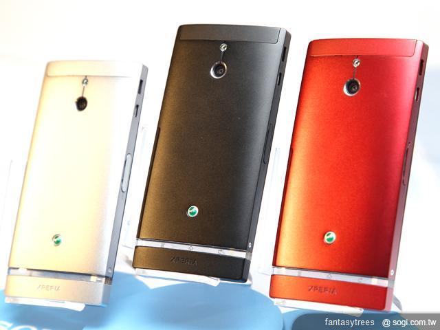 Sony XPERIA P台哥大獨賣 春電展開放體驗