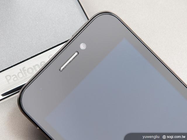 ASUS PadFone變形手機百變登場《手機篇》