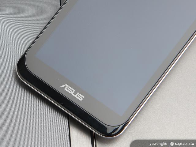 ASUS PadFone變形手機百變登場《手機篇》