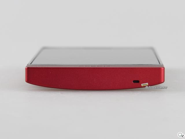 Sony XPERIA P鋁鎂質感 效能表現超亮眼 Sony XPERIA P鋁鎂質感 效能表現超亮眼