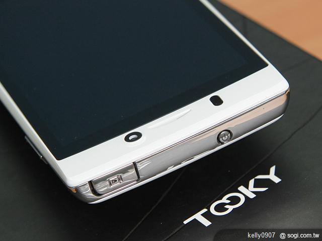TOOKY A9 日系風格智慧雙卡機- SOGI 手機王