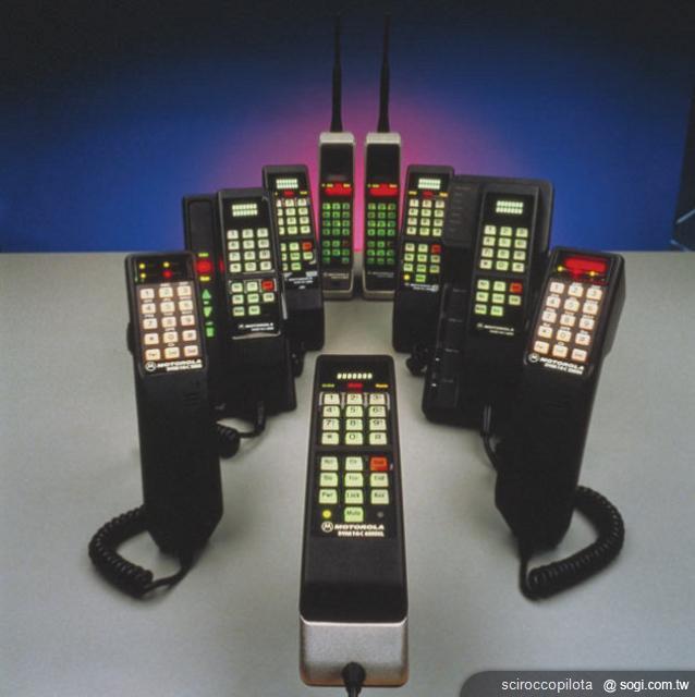 實體鍵盤從手機上消失為何成為趨勢？