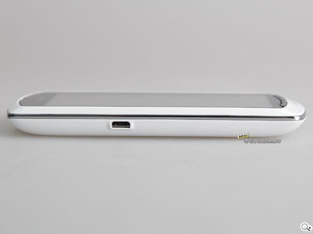 Sony Xperia Neo L 價格親民的4吋ICS智慧機 Sony Xperia Neo L 價格親民的4吋ICS智慧機