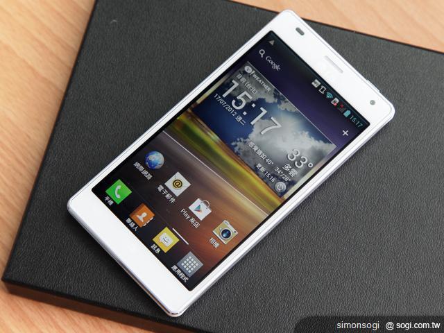 LG Optimus 4X HD 美型四核旗艦強勢出擊 LG Optimus 4X HD 美型四核旗艦強勢出擊