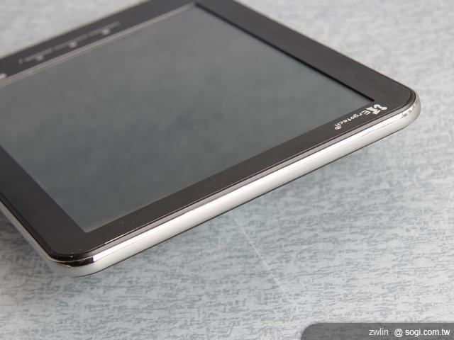 「我是馬克」加持的8吋平板 人因科技MD8052