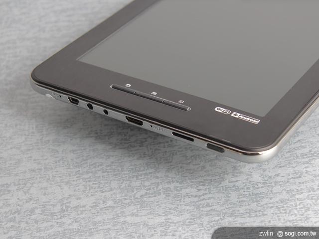 「我是馬克」加持的8吋平板 人因科技MD8052