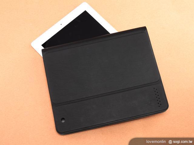 羅技iPad太陽能鍵盤折疊保護組初體驗