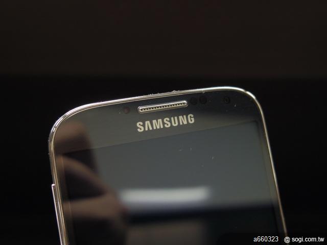 i9502 升級!GALAXY S4 雙卡雙待手機 i9502開箱 支援 +886 APP2SD台灣 i9502 升級!GALAXY S4 雙卡雙待手機 i9502開箱 支援 +886 APP2SD台灣