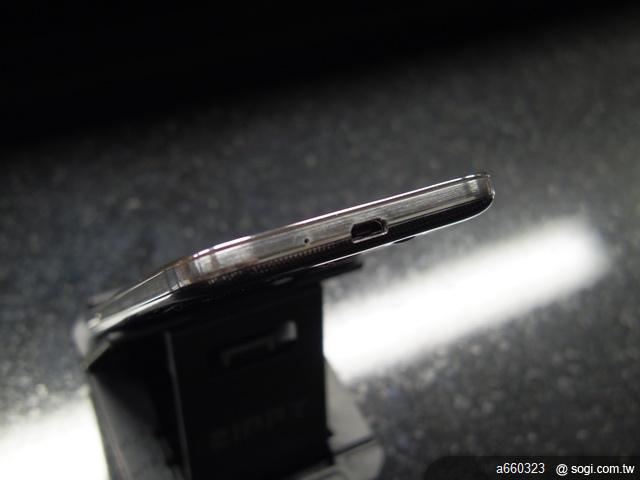 i9502 升級!GALAXY S4 雙卡雙待手機 i9502開箱 支援 +886 APP2SD台灣 i9502 升級!GALAXY S4 雙卡雙待手機 i9502開箱 支援 +886 APP2SD台灣